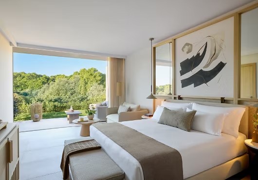 TIMELESS LUXURY AT IKOS PORTO PETRO - Image 3