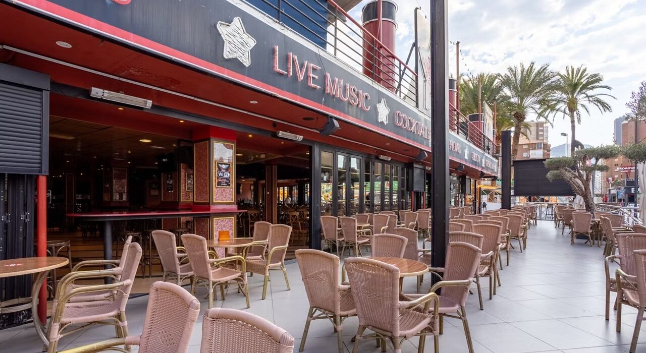 LEGENDARY MARINA RESORT BENIDORM - Image 2