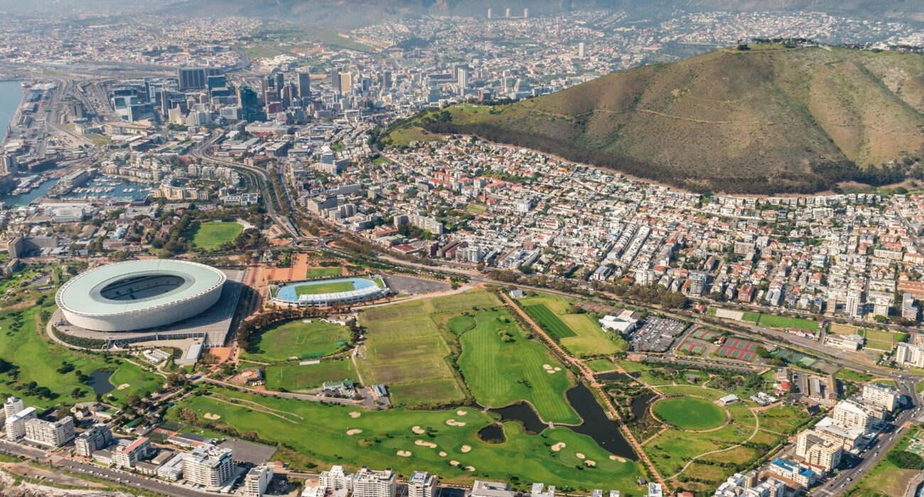Bucket List South Africa – Cities, Winelands and Safari - Image 1
