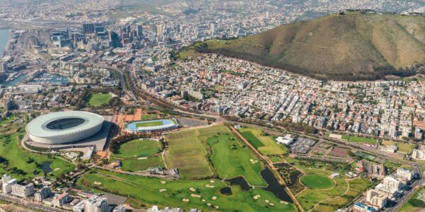 Bucket List South Africa – Cities, Winelands and Safari