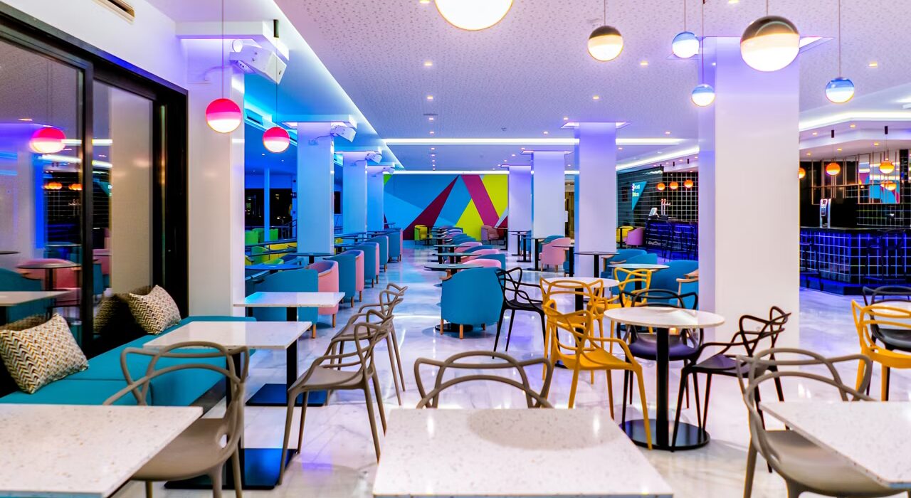 Tenerife Short Break at Popular Bitacora Hotel - Image 3