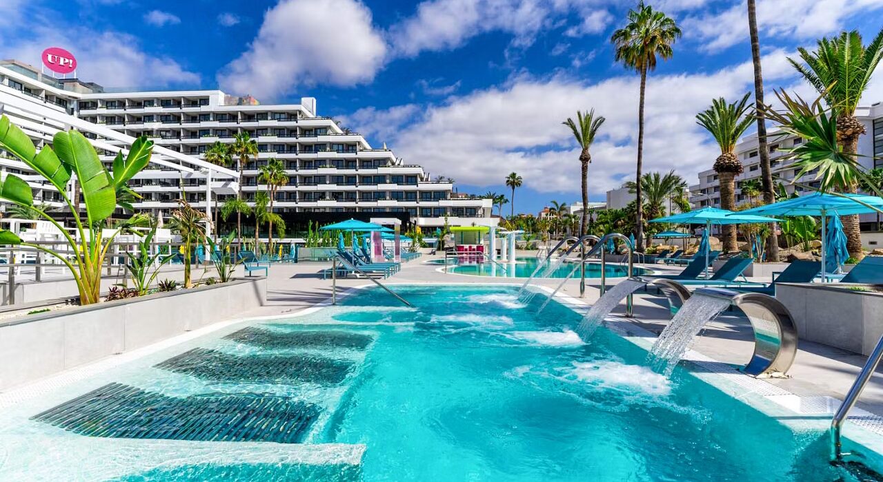 Tenerife Short Break at Popular Bitacora Hotel - Image 4