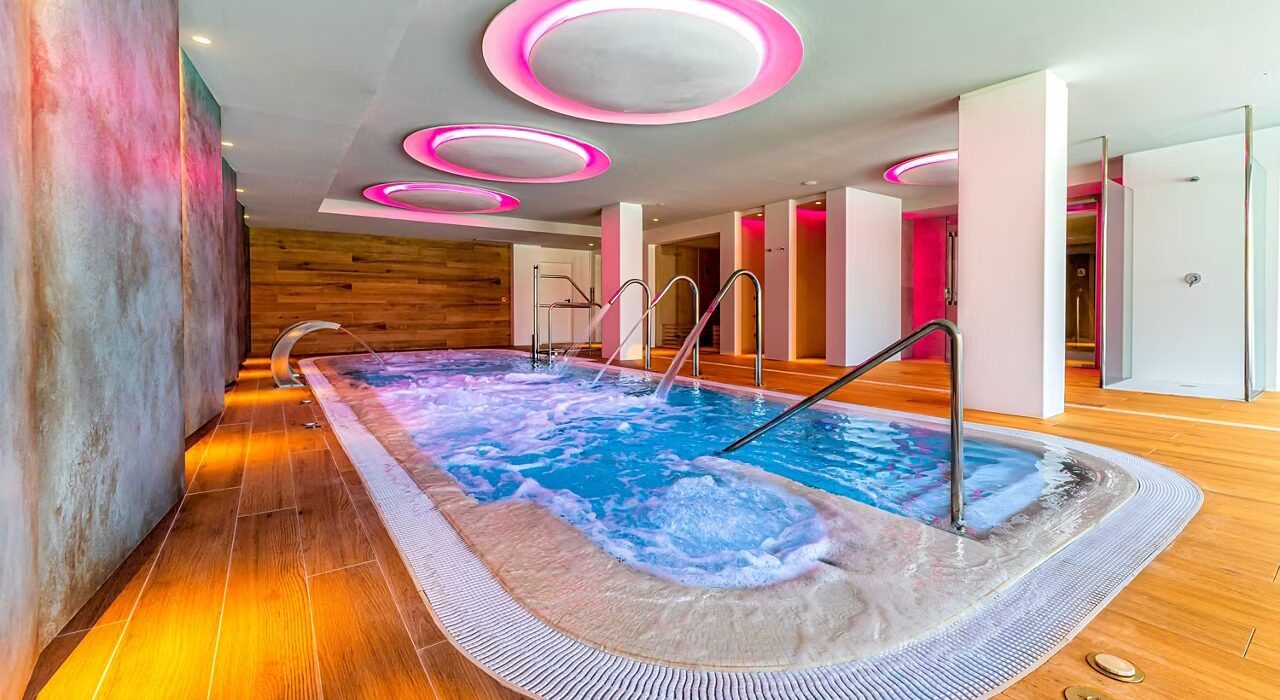 Tenerife Short Break at Popular Bitacora Hotel - Image 5