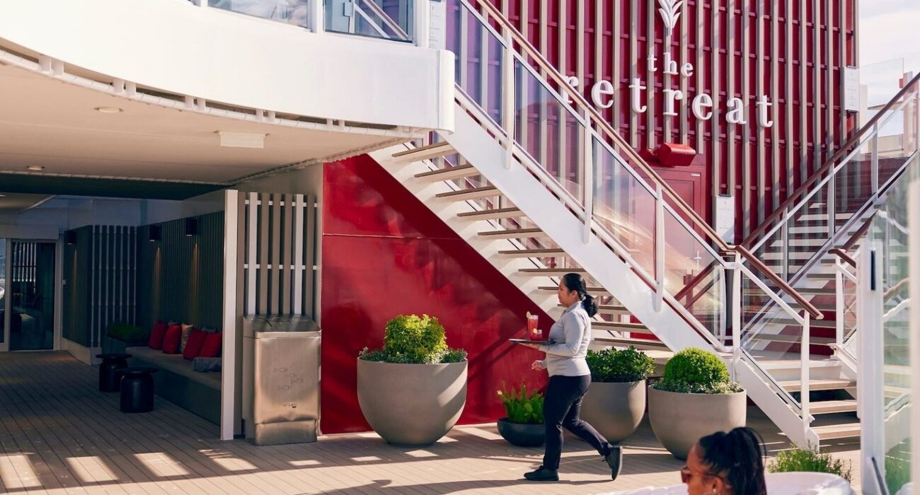 SKY SUITE BLISS ONBOARD CELEBRITY XCEL - Image 2