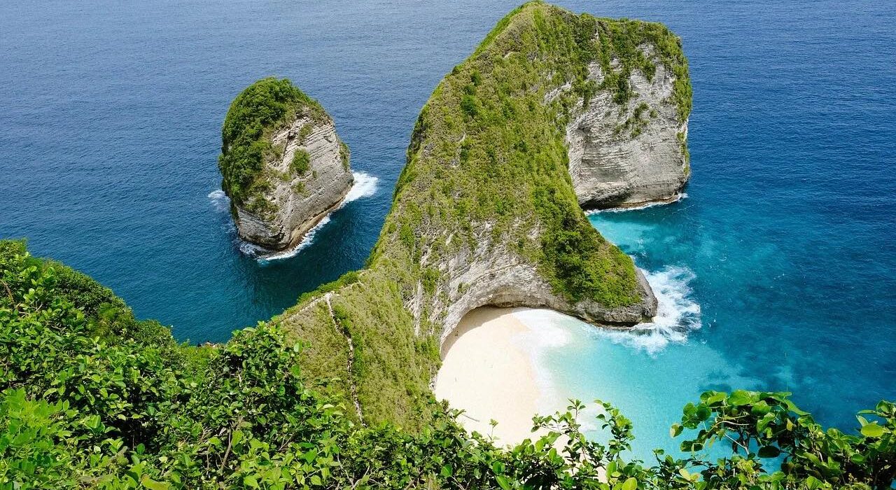 Bali Malaysia and Thailand Cruise Special - Image 1