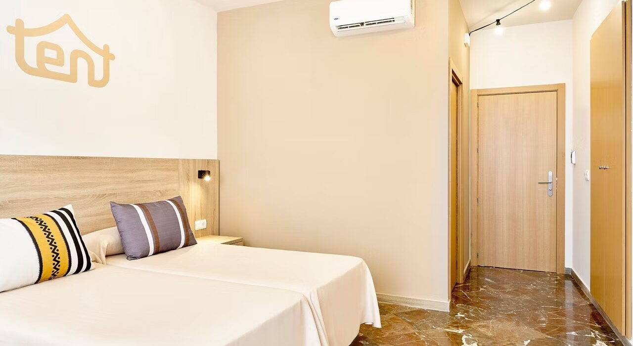 Torremolinos Costa Del Sol Spring Short Break - Image 2