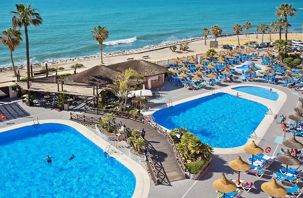 Late September Family Sunshine in Costa Del Sol - Image 2