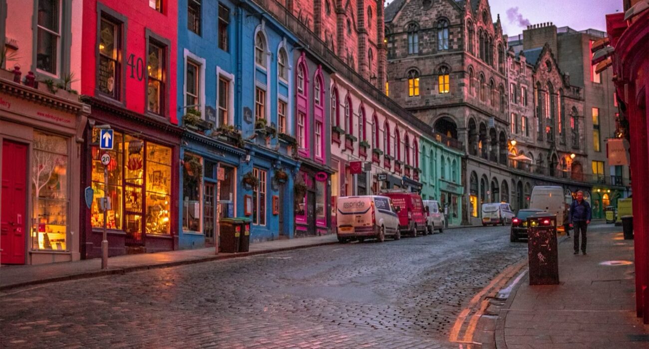 Easter Break Special to Edinburgh Scotland - Image 1