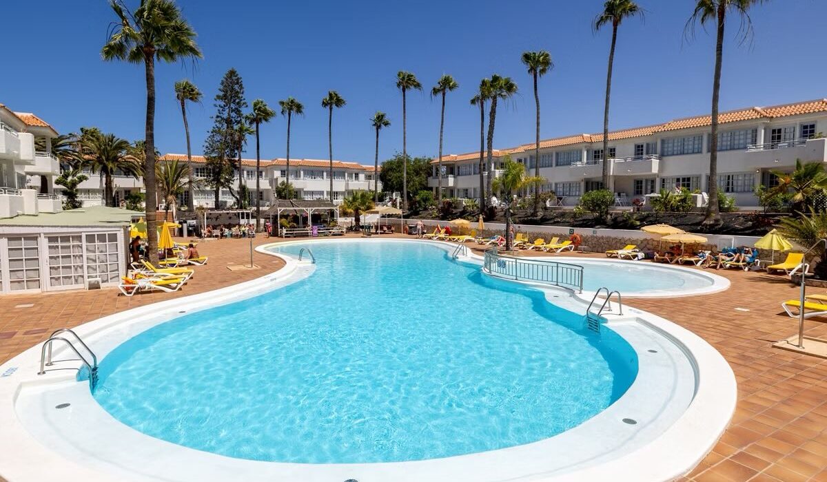 LAST MIN Easter Hols in Fuerteventura Sunshine - Image 1