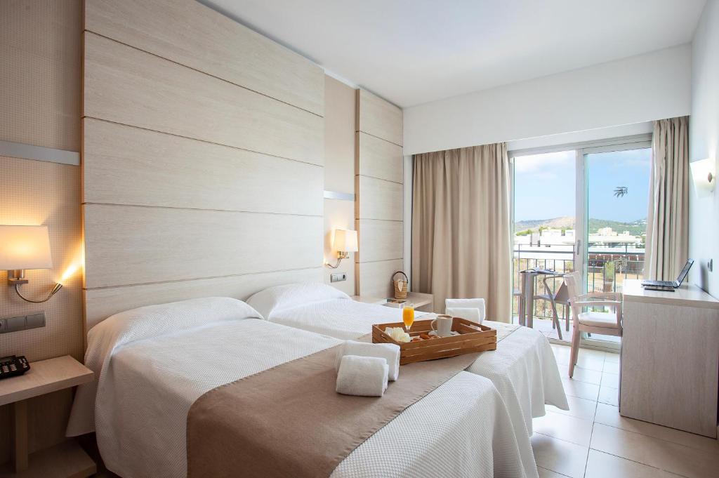 Late May BARGAIN Ibiza Short Break Offer - Image 2