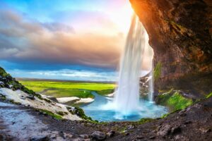 Spring Short Break to STUNNING Iceland