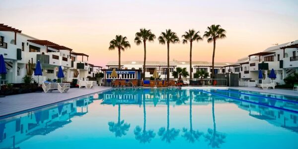 Easter Lanzarote LAST MIN Sunshine Mini Break