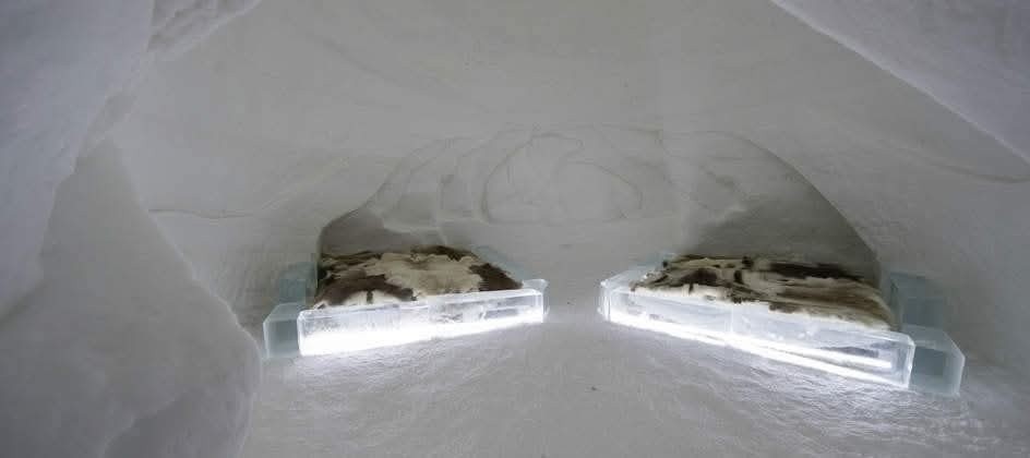 In Search of the Northern Lights …. and stay in an Igloo - Image 2