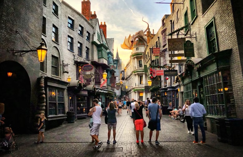 Summer ’27 Staying at Universal Orlando Resort - Image 2