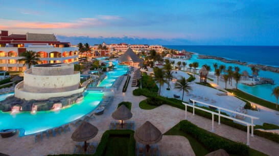 Luxury Halloween Hols at Hard Rock Mexico - Image 2