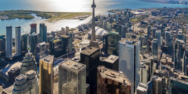 Autumn Canada Twin Centre: Toronto and Niagara