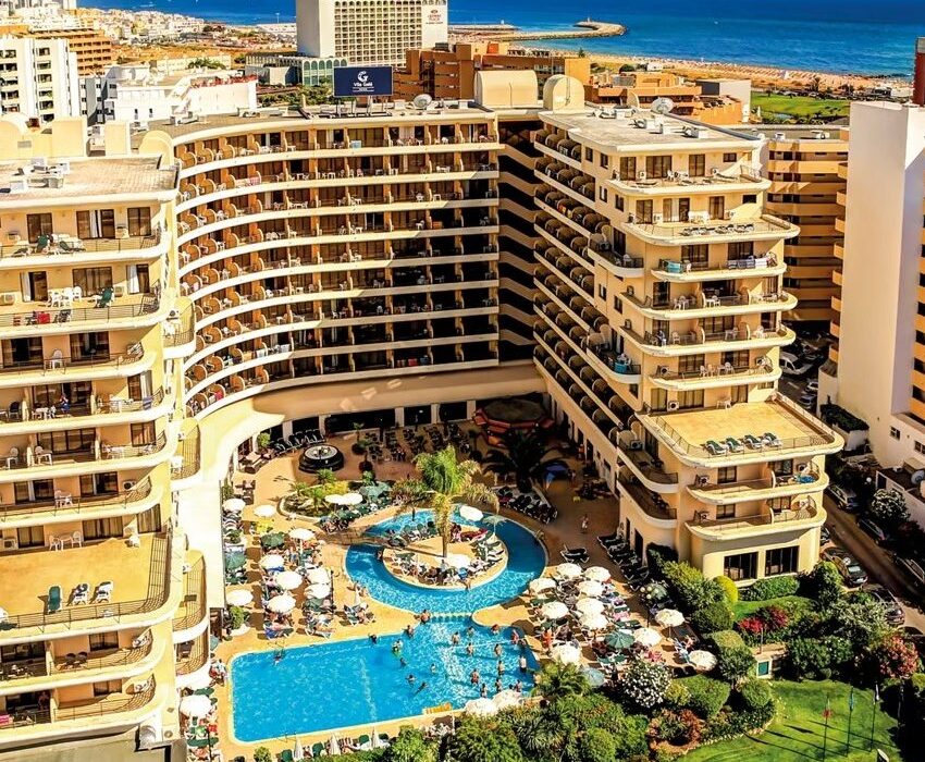 LAST MIN Vilamoura Portugal Sunshine Week - Image 2