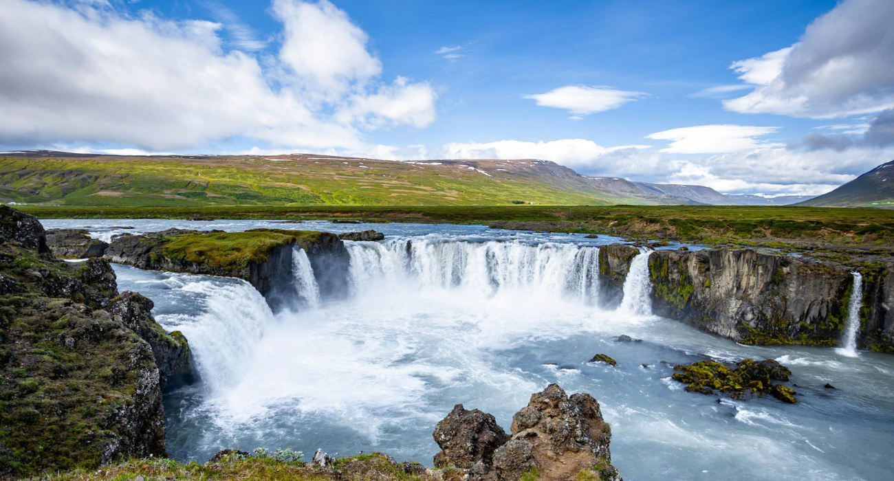 ICELAND CRUISE – PEAK SUMMER SPECIAL - Image 4