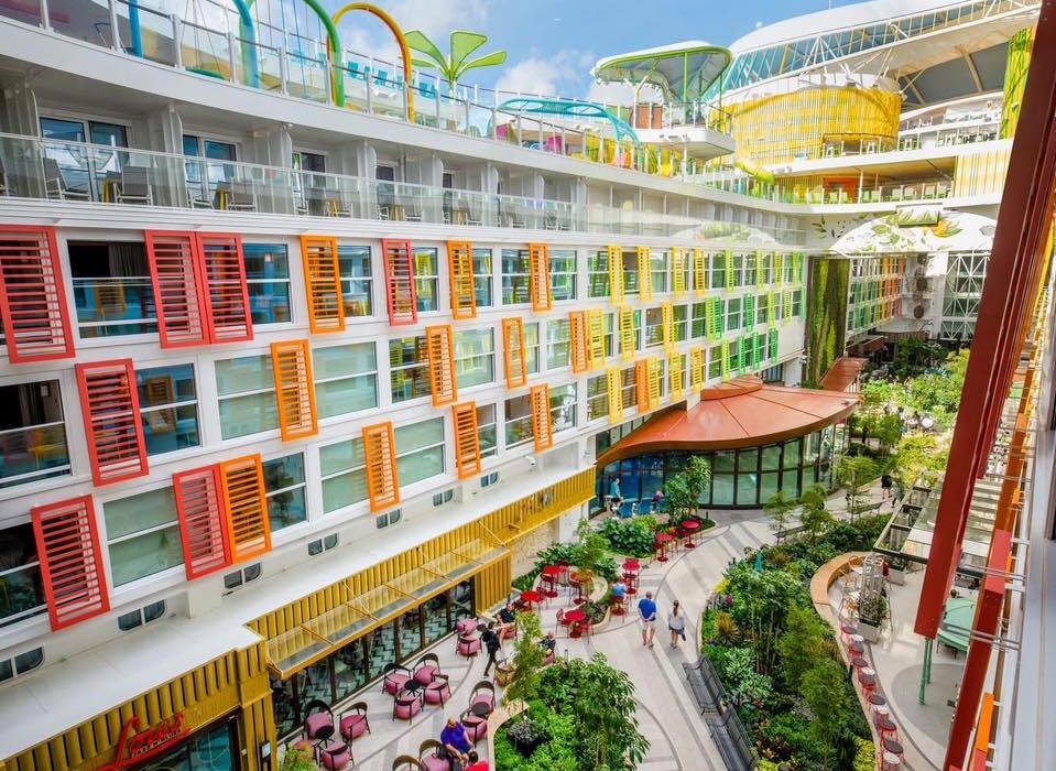 CRUISE ON THE BRAND NEW LEGEND OF THE SEAS - Image 3