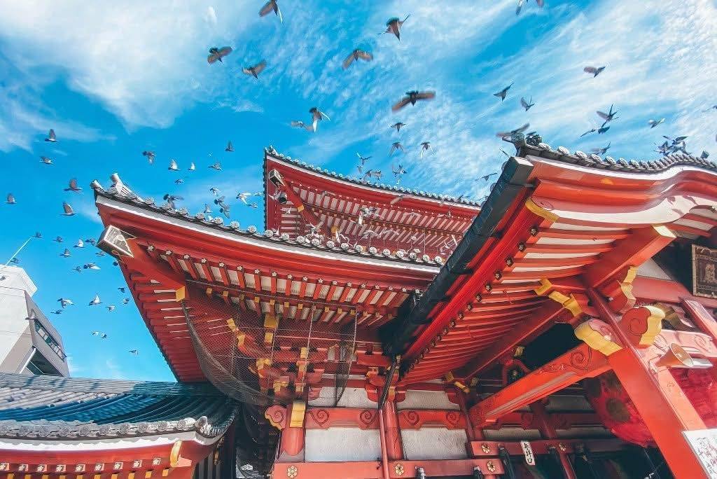 Easter 2027 in Japan – Cherry Blossom Season - Image 2