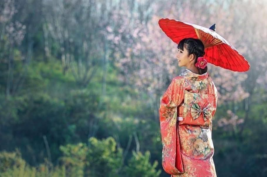 Easter 2027 in Japan – Cherry Blossom Season - Image 3