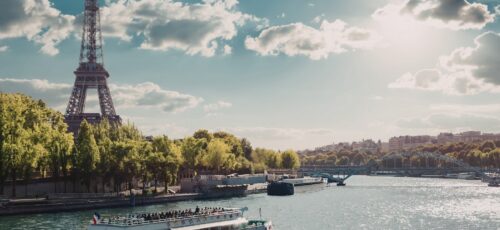 PARIS FRANCE SUMMER CITY BREAK
