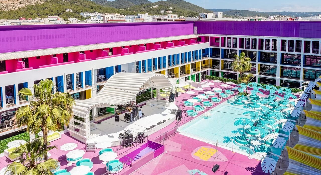 Ibiza Rocks NInja Short Break BARGAIN - Image 1