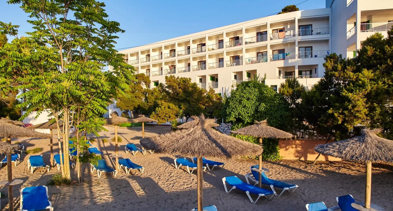 LAST MIN Early May Ibiza Sunshine BARGAIN - Image 3