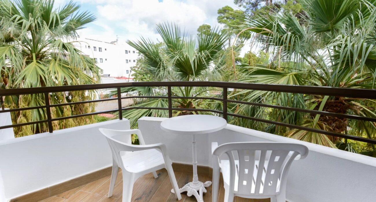 LAST MIN Early May Ibiza Sunshine BARGAIN - Image 5