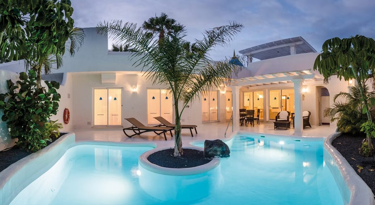 Fuerteventura PRIVATE VILLA Late Summer Break - Image 1