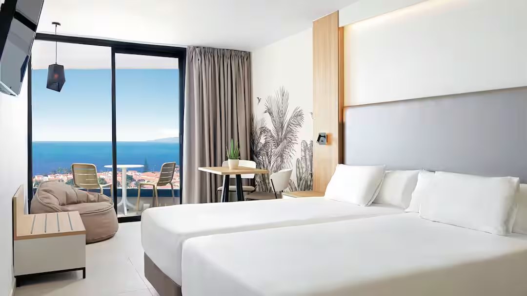 Late August 4* Tenerife Summer Hols Offer - Image 3