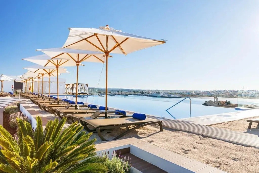 Sun, Sea & NInja Savings in Portugal - Image 4