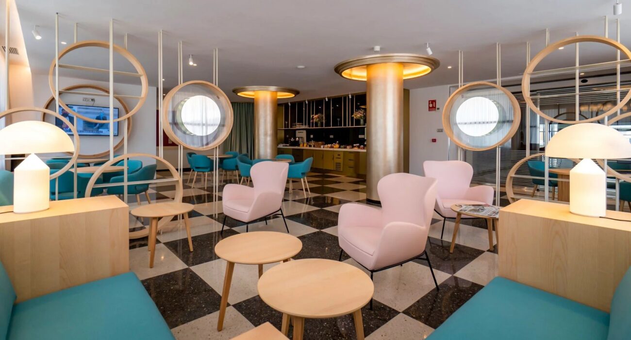 COSTA DEL SOL AUTUMN SUNSHINE DEAL - Image 4