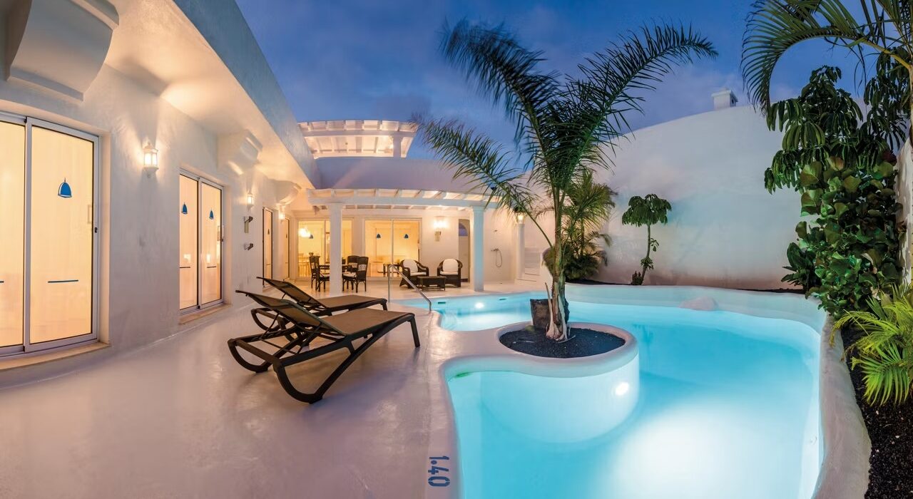 Fuerteventura Family Villa Summer Hols - Image 1