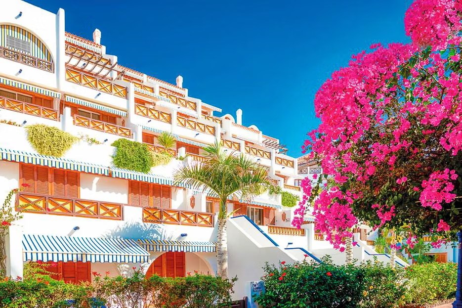 Early Booker 2027 Tenerife Family Top Seller - Image 2