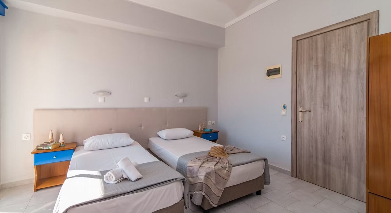 BARGAIN Sunshine Last Min Offer to Zante Greece - Image 2