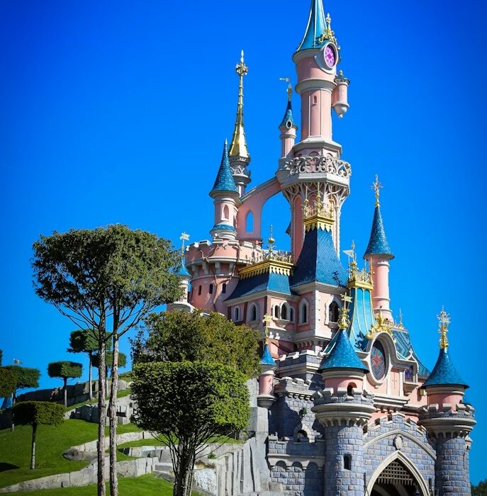 Disneyland Paris Feb Half Term Hols - Image 9