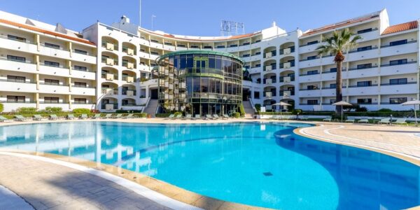 Albufeira POrtugal PEAK Summer Dates Hols
