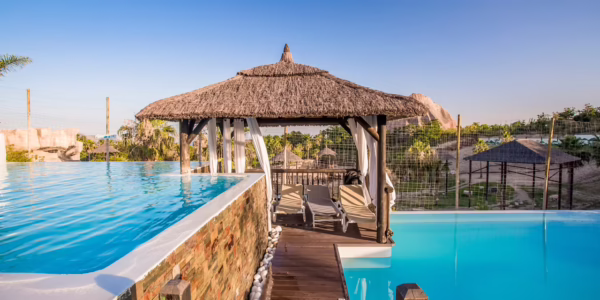 EARLY BOOKER Benidorm Halloween 27 Family Fun