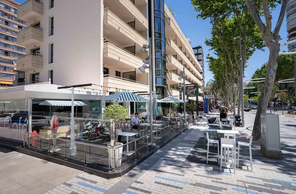 Benidorm Spain December Winter Sun - Image 4