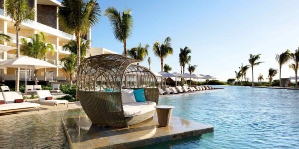 MEXICO 5* SWIM UP LUXE DIRECT FROM BELFAST