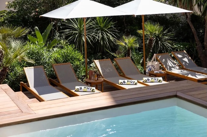 Grab The Girls …. Cannes France Summer Vibes - Image 2