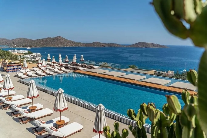 LAST MIN Laid Back Island Luxury in Crete - Image 4