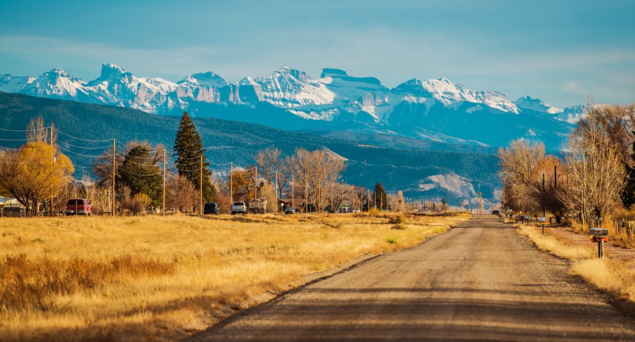 Colorado USA National Parks and Scenic Drives - Image 1