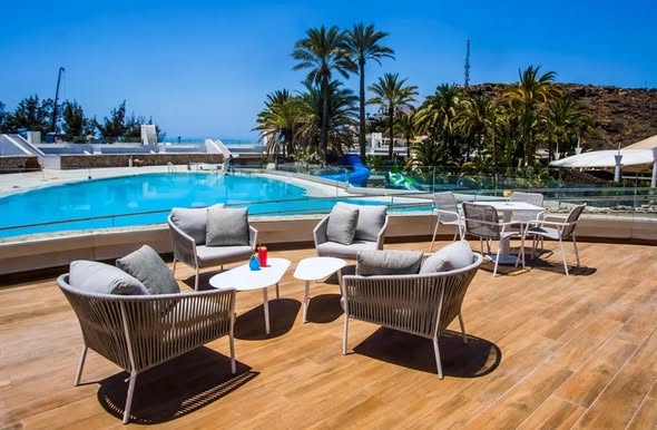 BARGAIN 4* Winter Sun in Gran Canaria - Image 1