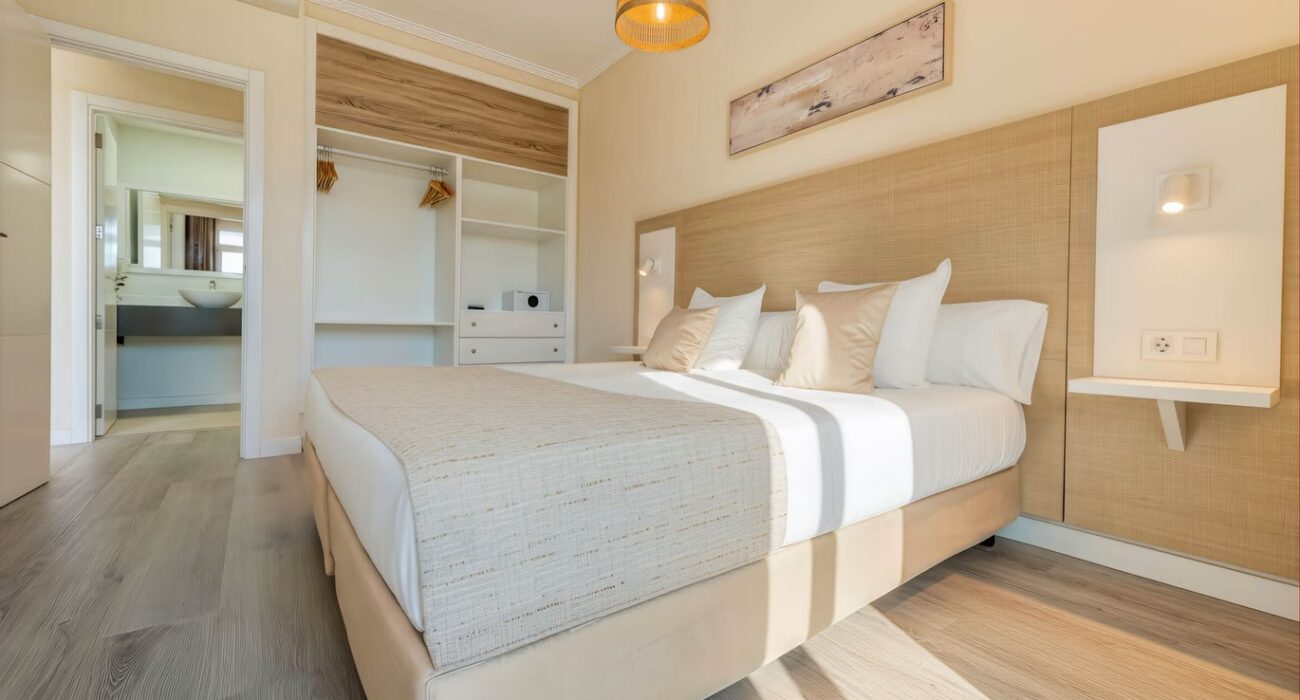 Adults Only 4* Gran Canaria LAST MIN Break - Image 4