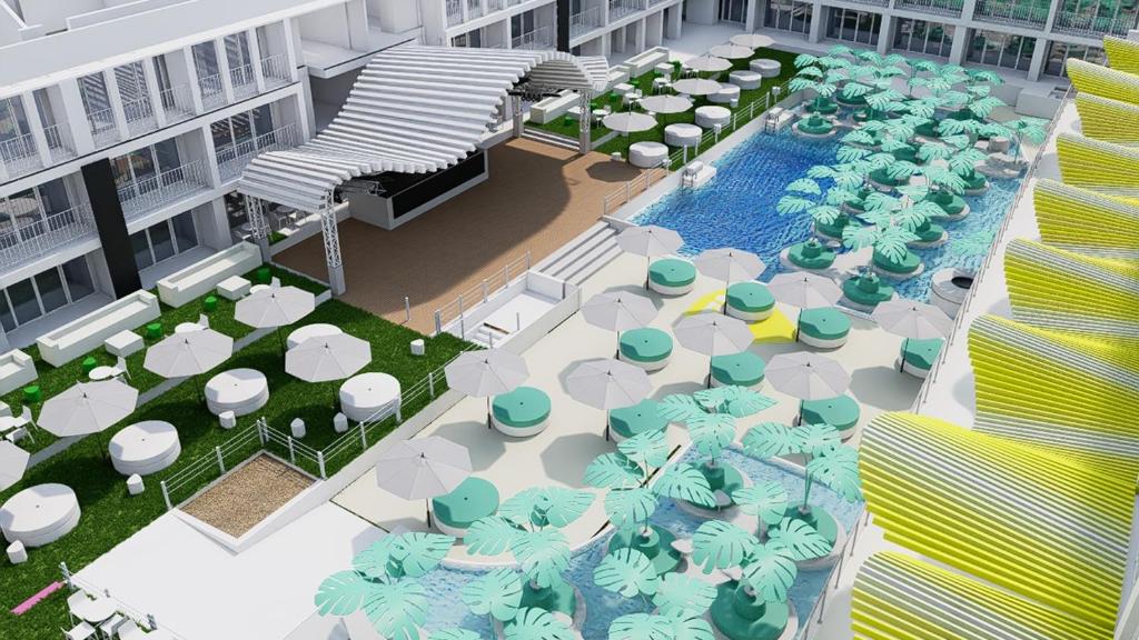 Late Season Ibiza Rocks BARGAIN Short Break - Image 1