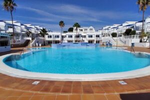 Lanzarote Wintersun - a FULL MONTH Escape