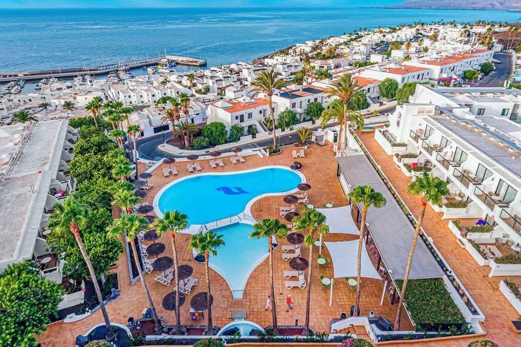 Late Year Lanzarote LONG STAY Winter Getaway - Image 1