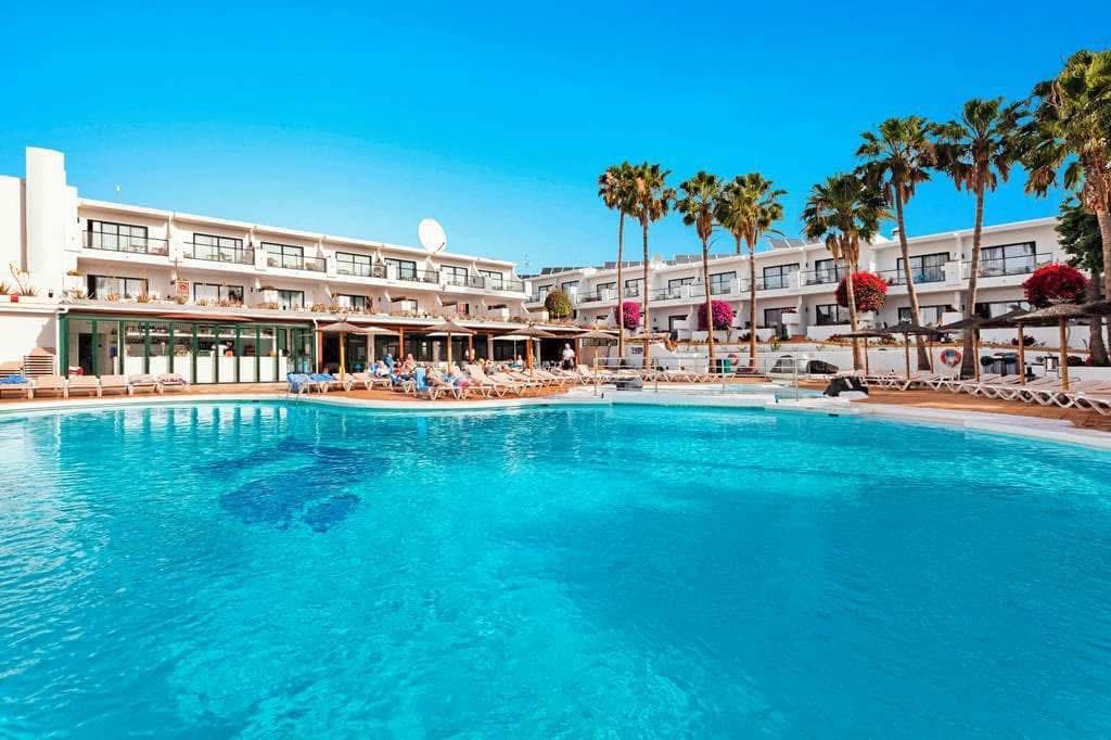 Late Year Lanzarote LONG STAY Winter Getaway - Image 2